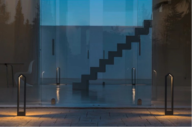 RASCALI 65 Pole LED Outdoor Floor Stand - Image 5