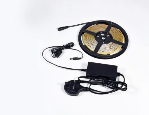10.5W/m LED 24V 5m Spotless Ribbon Tape Kit IP20 including driver